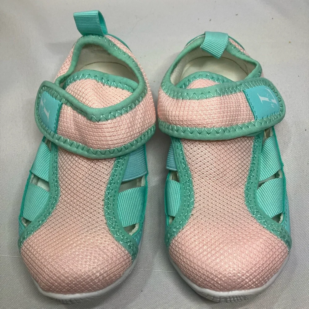 Trendy Kids Water Shoes in Pink and Aqua